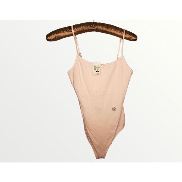 Aeropostale Shelf Bra Light Pink Cami Bodysuit Size Small  NWOT - Picture 1 of 3